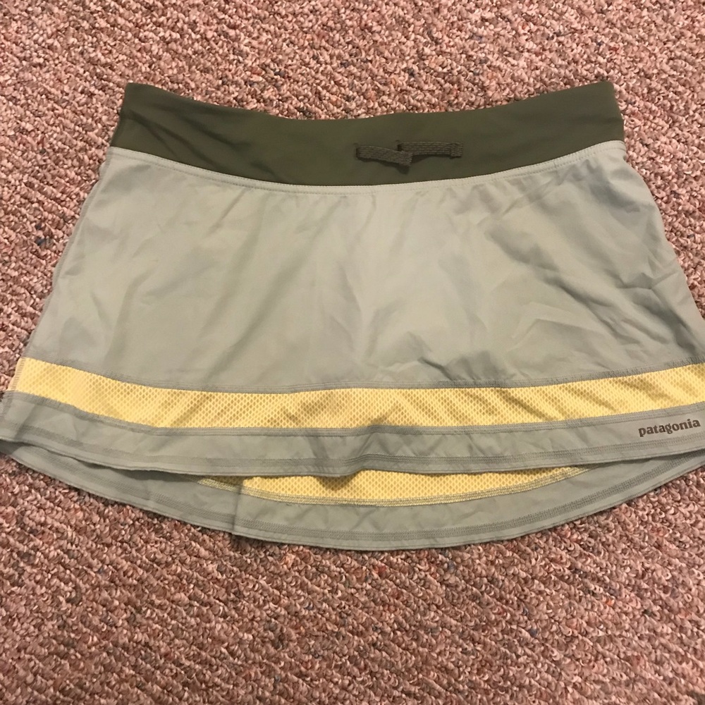 NWOT PATAGONIA Running or Tennis Skirt/Skort